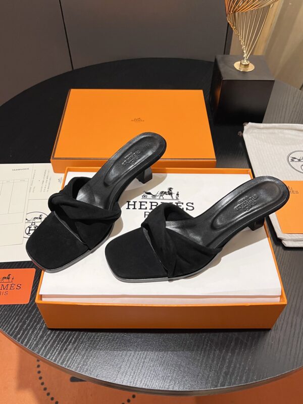 Hermès Night 55 Knotted Suede Mules - Black - Image 6
