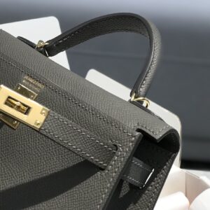 Hermès Kelly 25 Sellier - Etain Grey Epsom Leather with Gold Hardware