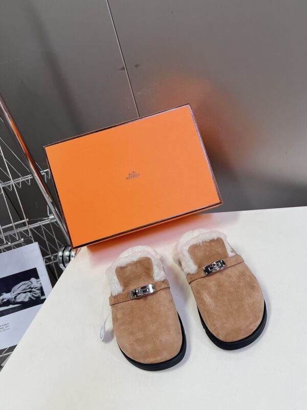 Hermès Shearling Suede Mules - Camel with Silver Kelly Lock