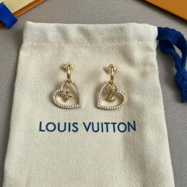 LV Diamond Heart Hoop Earrings