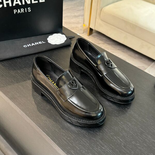 Chanel Classic Loafers - Black Patent Leather - Image 4