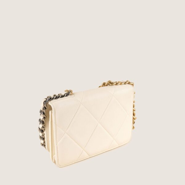 19 Wallet On Chain - Image 2