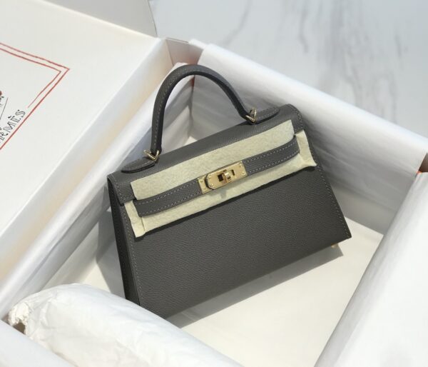 Hermès Kelly 25 Sellier - Etain Grey Epsom Leather with Gold Hardware