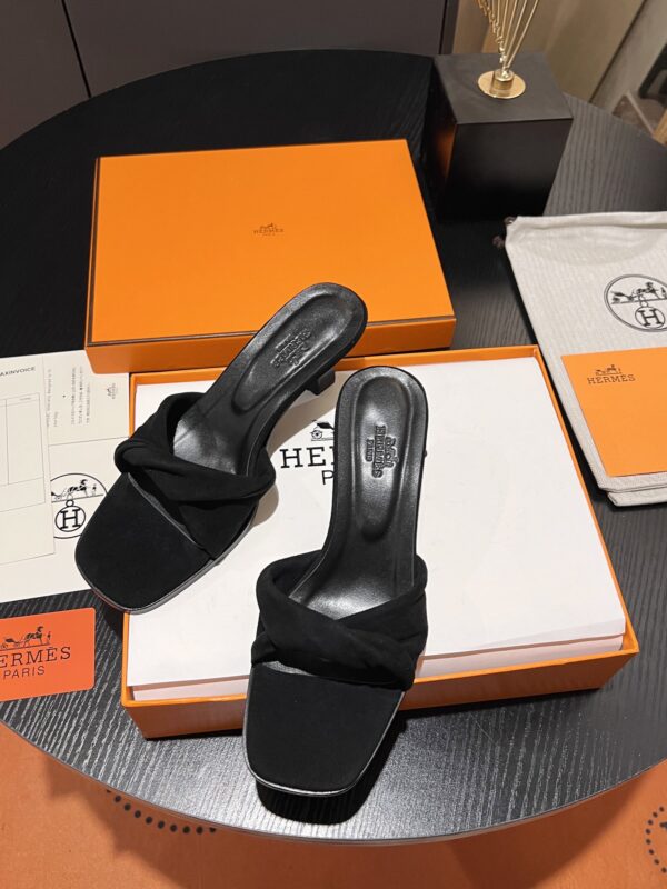 Hermès Night 55 Knotted Suede Mules - Black - Image 5