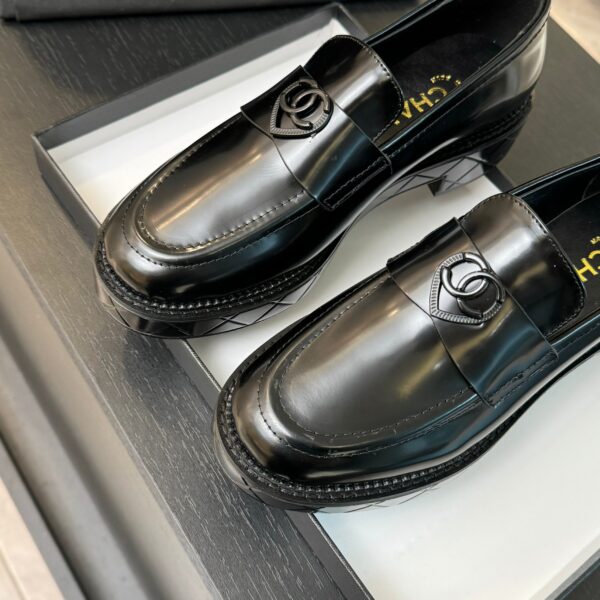 Chanel Classic Loafers - Black Patent Leather - Image 5