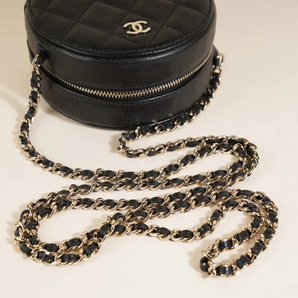 CC Round Chain Bag - Image 6