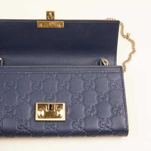 Padlock Wallet On Chain - Image 6