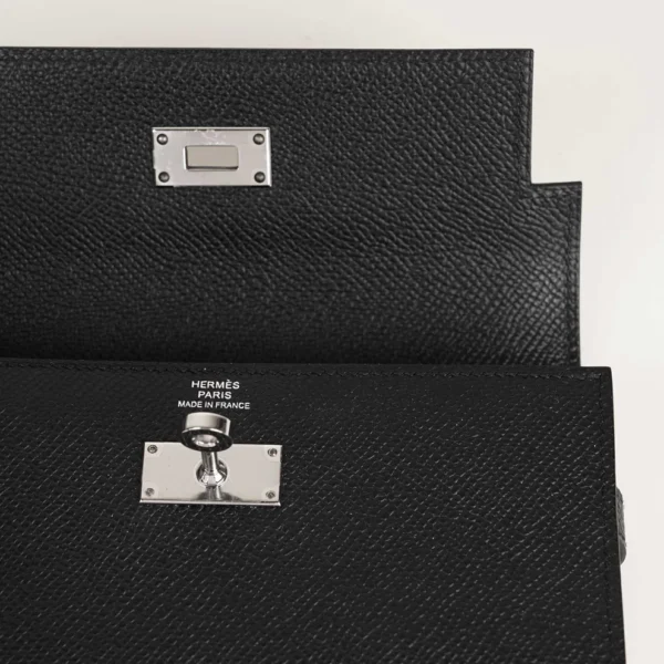 Medium Kelly Wallet - Image 9