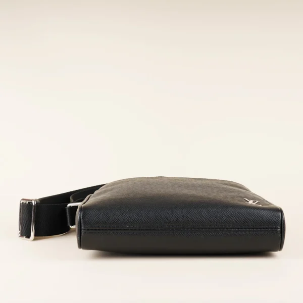 Alex Messenger Bag - Image 5