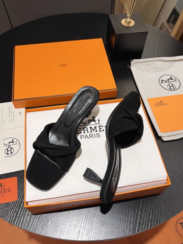 Hermès Night 55 Knotted Suede Mules - Black - Image 3