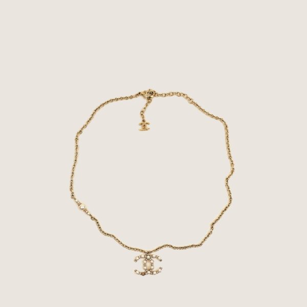 CC Faux Pearl Necklace
