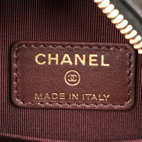 CC Round Chain Bag - Image 9