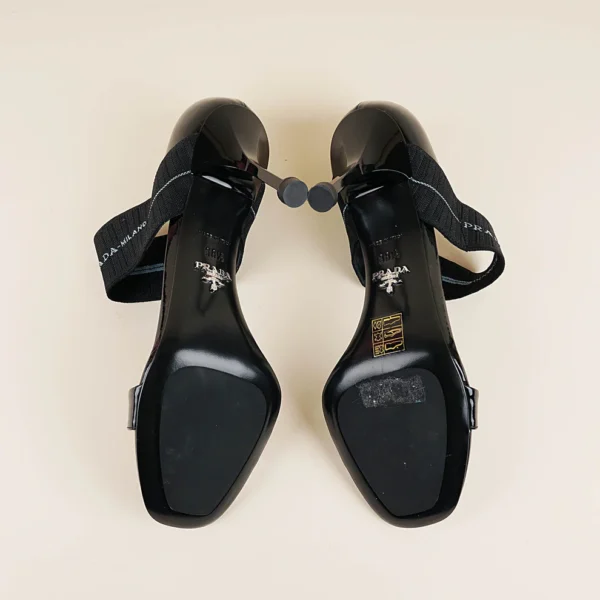 Elasticated Logo Heels - Image 4