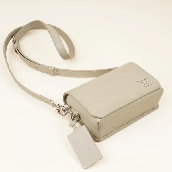 Fastline Wearable Wallet - Image 6
