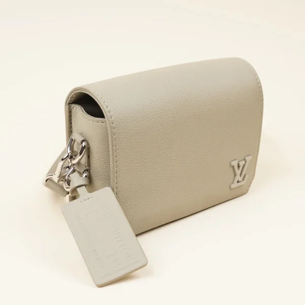 Fastline Wearable Wallet - Image 3