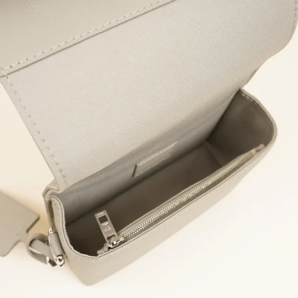 Fastline Wearable Wallet - Image 8