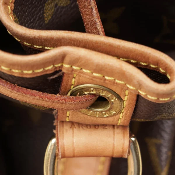 Large Noé Bucket Bag - Image 7