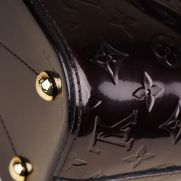 Montebello MM Shoulder Bag - Image 11