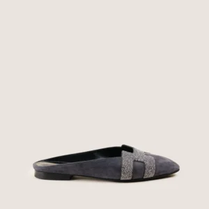 Roxane Mule