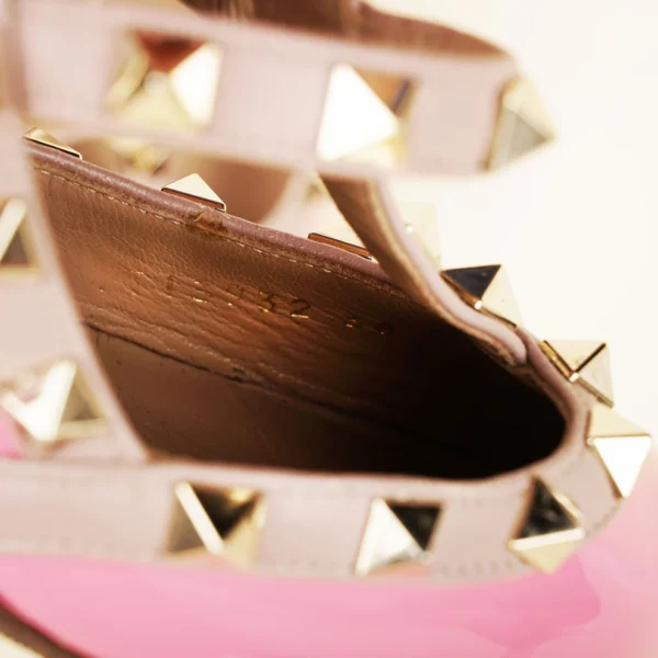 Ruckstud Caged Pump - Image 5