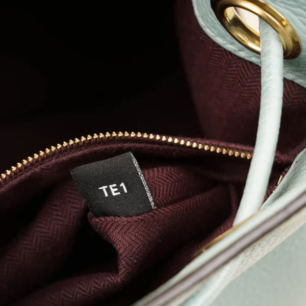 Small Hampstead Top Handle - Image 6