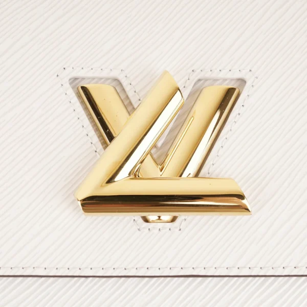 Twist MM Shoulder Bag - Image 6