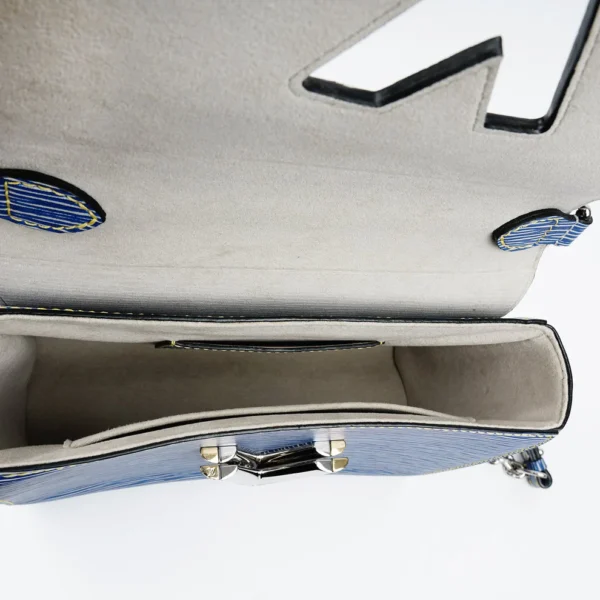 Louis Vuitton Twist MM Bag – Epi Leather in Blue - Image 6