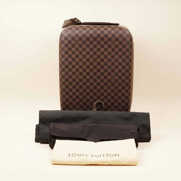 Zephyr 50 Suitcase - Image 12